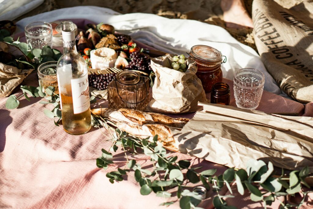 Branded Outdoor Lifestyle Gear Picnic